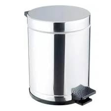 LIXEIRA INOX C/ PEDAL 4,5LT